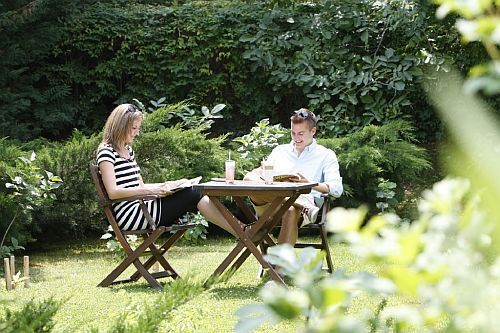 Business Hotel Jagello - trädgården på 3stjärnigt hotell i Buda