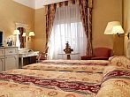 Romantist hotell med eleganta rum i Hotell Astoria City Center Budapest