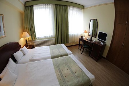 Hotell i hjärtat av Budapest - i närheten av Nugati Järnvägstationen för billigt pris