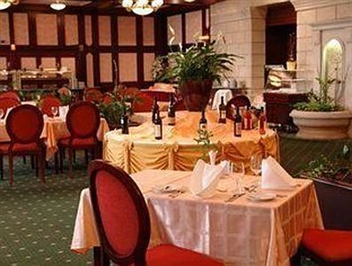 Brasserie i Danubius Grand Hotell Margitsziget